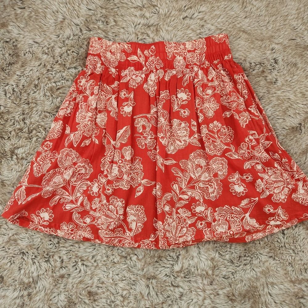 Old Navy Pleated Elastic Waist Red Floral Skirt Women's‎ Size XS